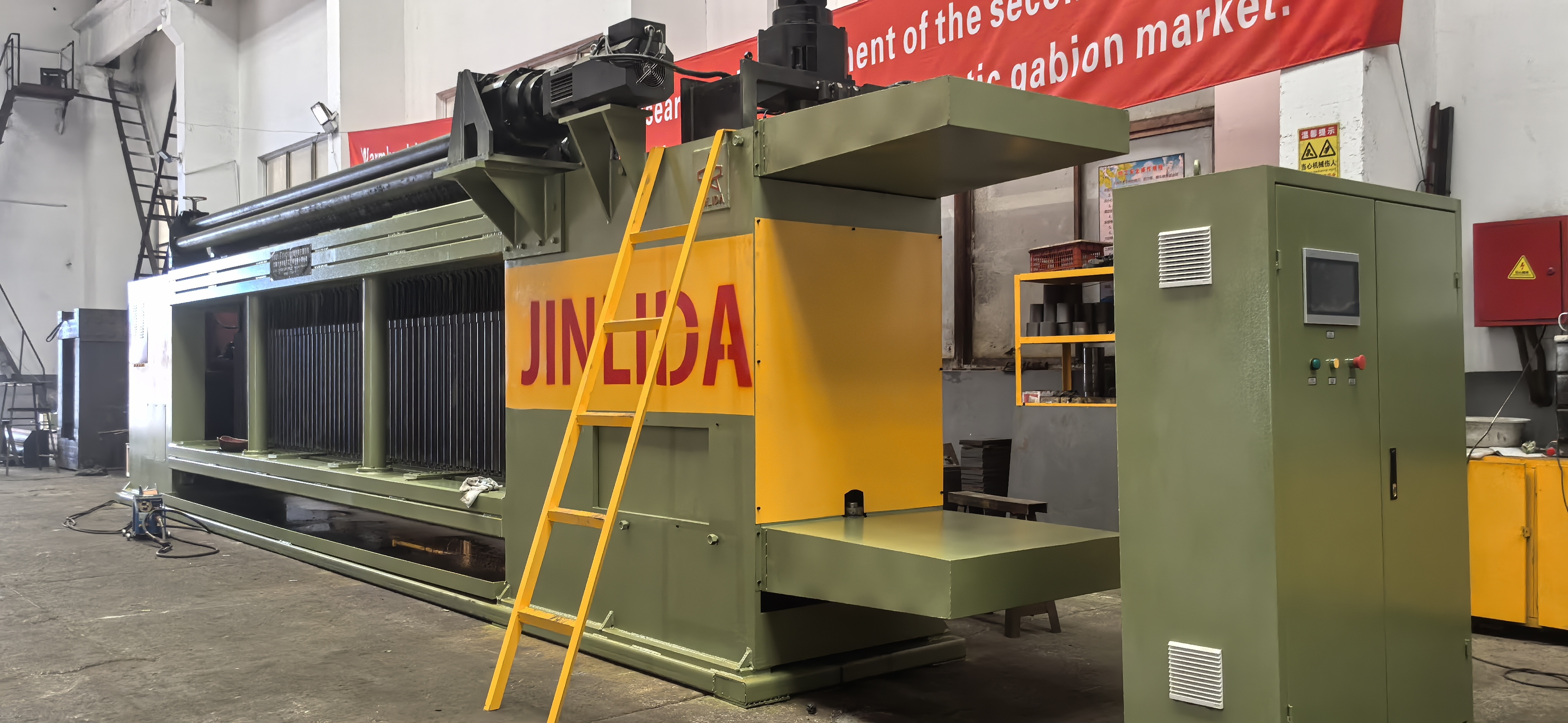 Najnowsze blogi firmy Przed zakupem siatki gabionowej — prawdziwy sekret wysokiej jakości produktów tkwi w maszynie