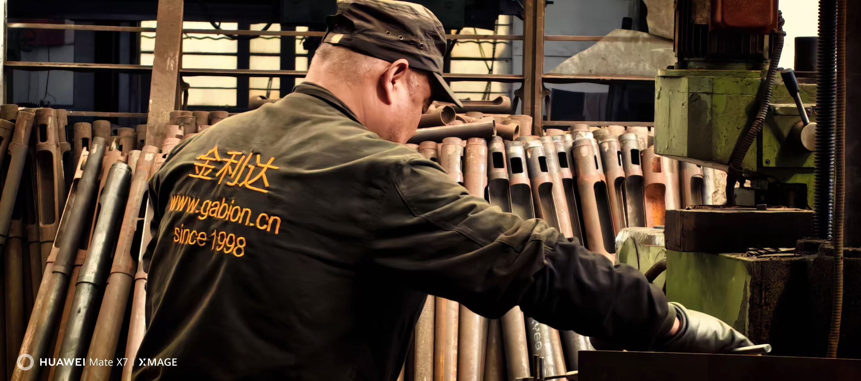 Najnowsze blogi firmy Since 1998: JINLIDA as Source Manufacturer of CNC Gabion Machine for Global Wire Mesh Production