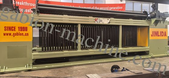 kupować Wytrzymała maszyna gabionowa z otworem siatki 60×80/80×100 mm i szerokością tkactwa 5300 mm do precyzyjnej produkcji siatki sześciokątnej produkcja internetowa