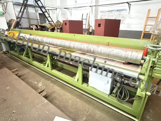 kupić Wytrzymała hydrauliczna maszyna do cięcia siatki drucianej dla grubego drutu, arkuszy gabionowych, szerokość cięcia 4,5 m produkcja internetowa